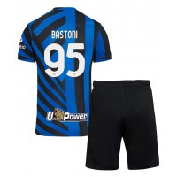 Inter Milan Alessandro Bastoni #95 Hjemmedraktsett Barn 2024-25 Kortermet (+ Korte bukser)